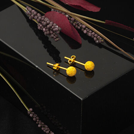 Kumlu 22 Ayar Altın Top Küpe 5 mm.
