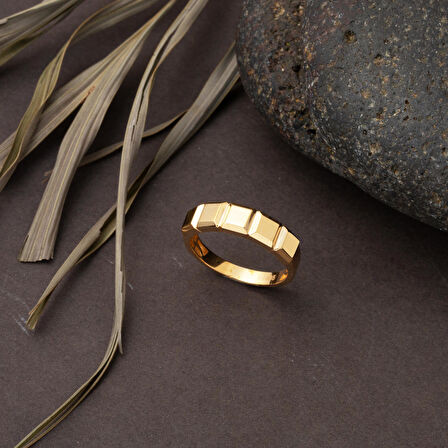 Dilimli Şövalye Model 14 Ayar Altın Yüzük