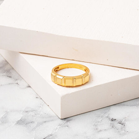 Dilimli Şövalye Model 14 Ayar Altın Yüzük