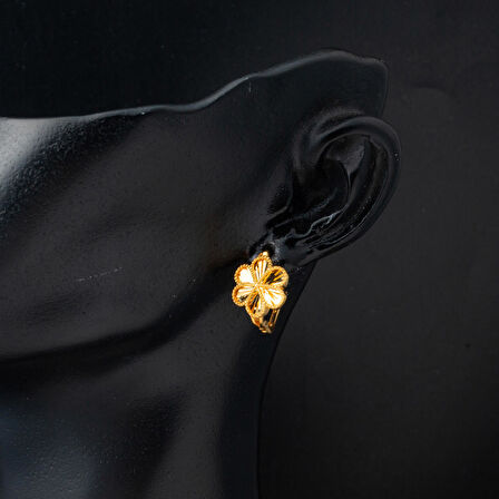 Papatya Klipsli 22 Ayar Altın Kadın Küpe