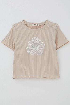 Breeze Kız Çocuk Tişört Tül Çiçek Armalı Boncuk Aksesuarlı Kemer Boy 8-14 Yaş, Bej