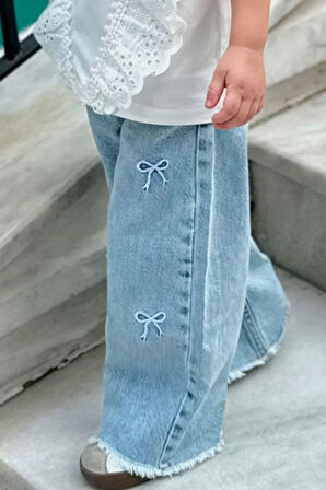 Breeze Kız Çocuk Jean Pantolon Fiyonk Nakışlı Paça Kısmı Püskül Detaylı 3-7 Yaş, Açık Mavi