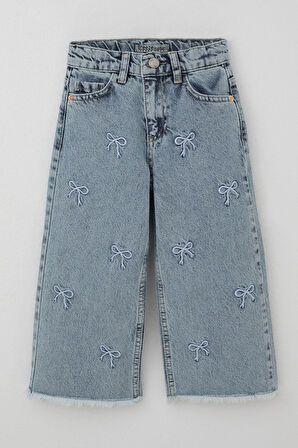 Breeze Kız Çocuk Jean Pantolon Fiyonk Nakışlı Paça Kısmı Püskül Detaylı 3-7 Yaş, Açık Mavi
