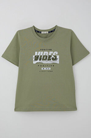 Breeze Erkek Çocuk Tişört Motivasyon Temalı & Sırt Kısmı Yazı Baskı Detaylı 9-16 Yaş, Haki Yeşil