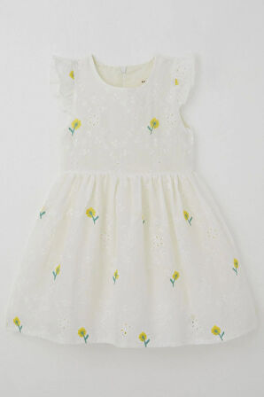 Breeze Kız Çocuk Elbise Çiçek Nakışlı Güpür Detaylı 3-7 Yaş, Ekru