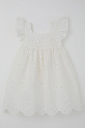 Breeze Kız Çocuk Elbise Çiçek Nakışlı Arka Kısmı Fermuarlı 3-8 Yaş, Ekru