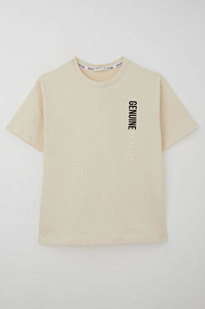 Breeze Erkek Çocuk Tişört Sırt Kısmı Yazı Baskılı 9-14 Yaş, Krem