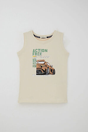 Breeze Erkek Çocuk Şortlu Takım Sıfır Kollu Yarış Pistinin Kahramanı Araba Baskılı 5-10 Yaş, Krem