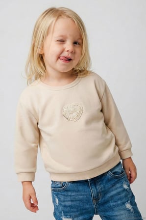 Breeze Kız Çocuk Sweatshirt Güpürlü Kalp Arma Detaylı 2-6 Yaş, Krem