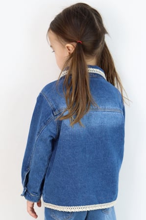 Breeze Kız Çocuk Jean Ceket Yaka & Alt Kısmı Güpür Cep Kapak Detaylı 3-7 Yaş, Mavi