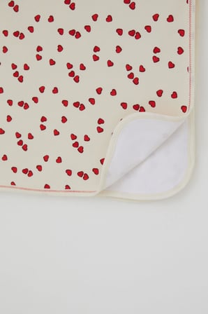 Breeze Yenidoğan Bebek Battaniyesi Kalp Desenli Standart, Krem