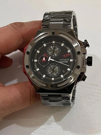 Ferrucci Koyu Füme Renk Fonksiyonları Aktif Takvimli 44mm Kasa Çap Erkek Kol Saati