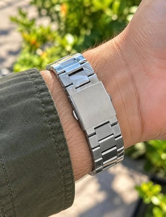 Ferrucci Gümüş&Lacivert Renk Fonksiyonları Aktif 43 mm Kasa Çap Erkek Kol Saati