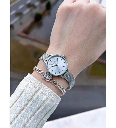 Ferrucci Hasır Ayarlanabilir Hafif Kordon Minimal Kasa Kadın Kol Saati