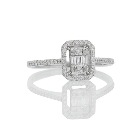 0.22 Karat Baget Pırlanta Yüzük (E-F VS)