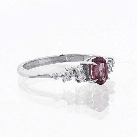 Oval Spinel Pırlanta Tektaş Yüzük