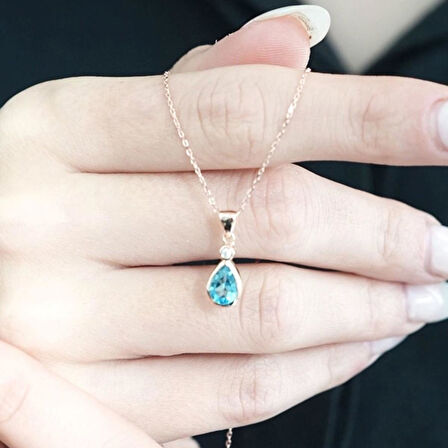 Damla Blue Topaz Tektaş Kolye