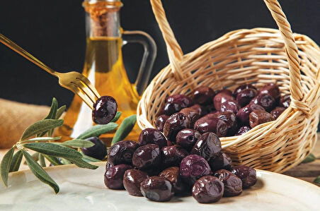 Marmarabirlik Teneke 291-320 Hususi Az Tuzlu Siyah Zeytin 5.000 Gr 