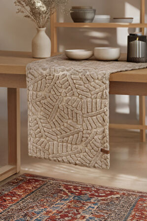 Jakarlı Masa Runner Forest Natural