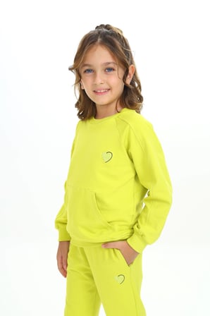 Toontoy Kız Çocuk 2'li Takım Nakış Baskılı Bisiklet Yaka Cepli Sweatshirt & Beli Paçası Lastikli Cepli Jogger Eşofman Altı - 2 İplik