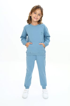 Toontoy Kız Çocuk 2'li Takım Nakış Baskılı Bisiklet Yaka Cepli Sweatshirt & Beli Paçası Lastikli Cepli Jogger Eşofman Altı - 2 İplik