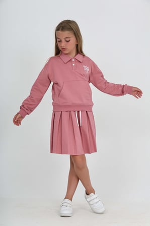 Toontoy Kız Çocuk 2'li Takım Baskılı Polo Yaka Çıtçıtlı Düşük Omuz Cepli Sweatshirt & Bağcıklı Pileli Etek