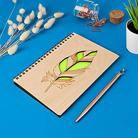 Kalem Tasarımlı Ahşap Kapaklı Defter