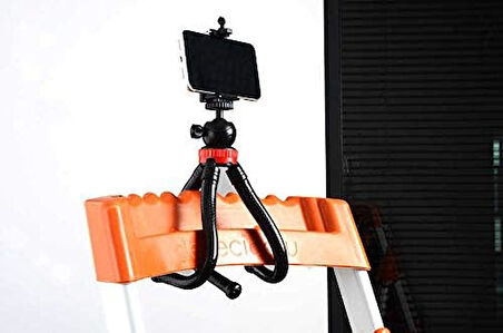 Esnek Youtuber Yayıncılar ve Sosya Medya için İdeal 30cm Ahtapot 360 Derece Taşınabilir Ayakları Bükülebilir Selfie Telefon Tutuculu 3 Ayaklı Kampda Tatilde Gezilerde Tripod Çok Hafif 320gr