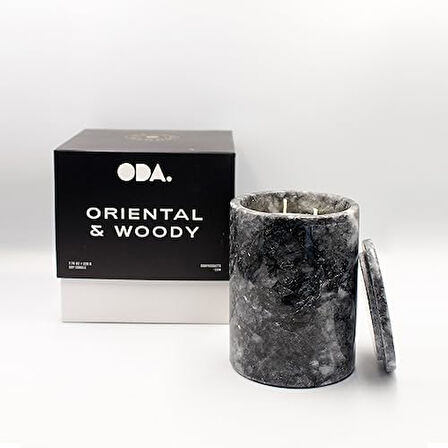 No: 4 Mermer Mum Oryantal Ve Odunsu Kokulu Tasarım Dekoratif Mermer Soya Mumu - 220gr (Siyah)