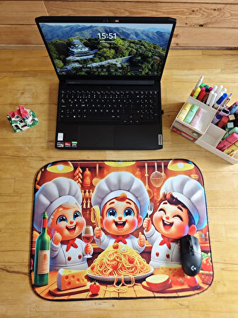 SGE TEKNOLOJİ 55X45 CM 3 ŞEF MAKARNA KAYDIRMAZ TABAN SPEED YÜZEY OYUNCU MOUSE PAD GAMİNG PAD