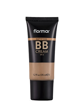 Yağlı & Karma Ciltlere Özel Parlama Önlemeye Yardımcı SPF25 Mat Bitişli BB Krem