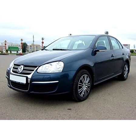 VW Jetta 2006-2011 Ön Tampon Sağ Sis Farı Kapağı Krom 1K0853666F G
