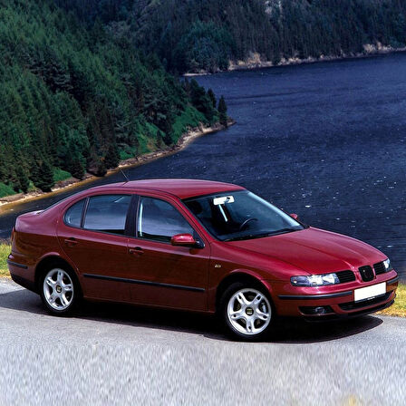 Seat Toledo 1999-2004 1.6 AEH Devirdaim Su Borusu 06A121065D