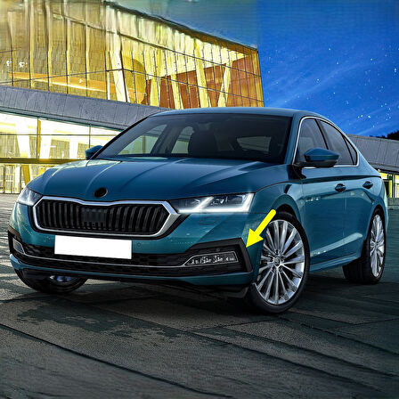 Skoda Octavia 2021-2024 Sol Ön Sis Far Kaşı Plastik 5E3807833