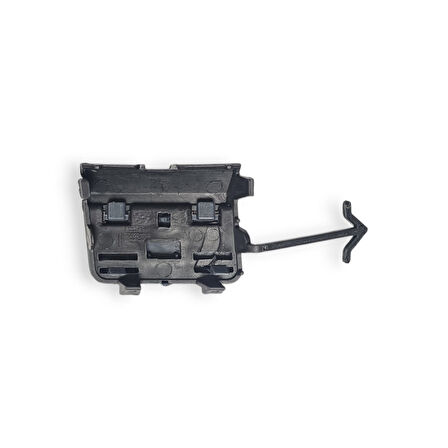VW Touareg 2007-2010 Ön Tampon Sol Çeki Demiri Kapağı 7L6807155B