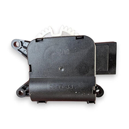 Skoda Rapid 2012-2020 Buğu Çözme Kapak Ayar Motoru 6R0907511D