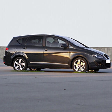 Seat Altea XL 2008-2015 1.6 TDİ CAY Motor Yağ Çubuk Borusu 03L103634G