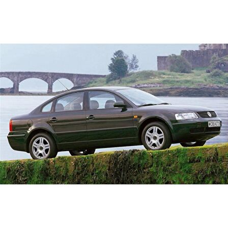 VW Passat B5 1997-2000 Hidrolik Direksiyon Yağ Kabı Haznesi 8D0422371K