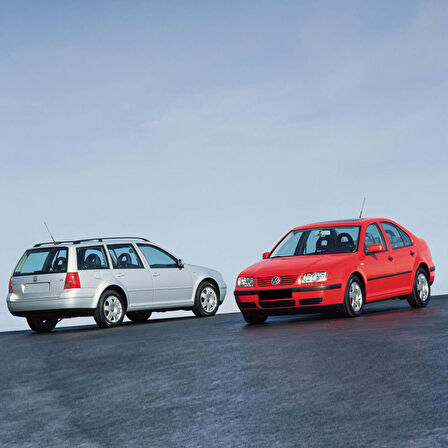 VW Bora 1999-2005 Sol Arka Kapı Hoparlör Kapağı Siyah 3B0868149