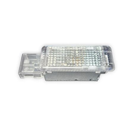 VW Golf 5 2004-2008 Ayak Aydınlatma Lambası 7L0947415