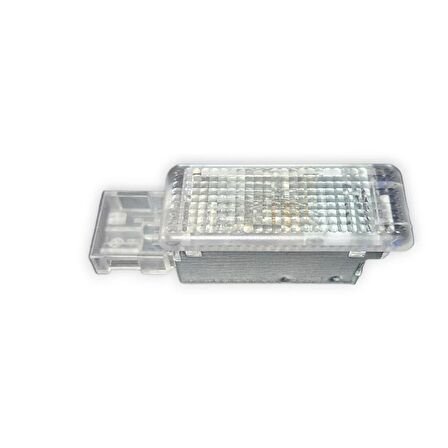 VW Touareg 2003-2006 Ayak Aydınlatma Lambası 7L0947415