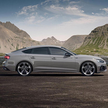 Audi A5 Sportback 2020-2024 Bijon Kapağı Siyah 5 Adet 4M0601173B