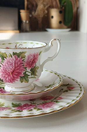 November Flower of The Month Chrysanthemum Cup and Saucers 3 Pcs