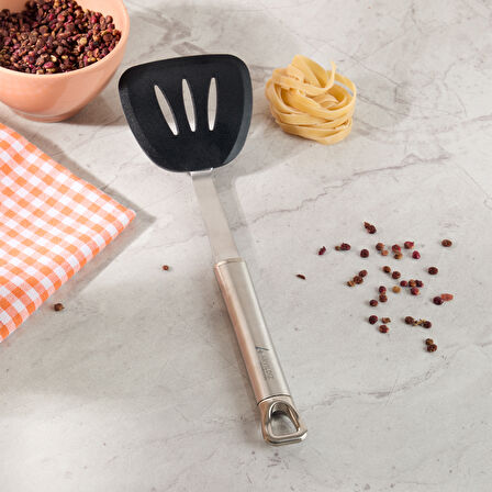 Aryıldız Protools Silikon Delikli Spatula