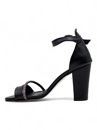 BERK TEK BANT YÜKSEK KALIN TOPUKLU ABİYE SİYAH