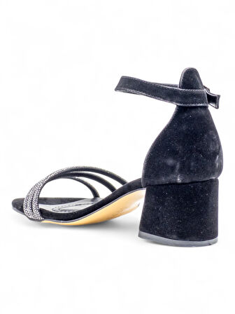 BERK TAŞLI ALÇAK TOPUKLU ABİYE SÜET SİYAH