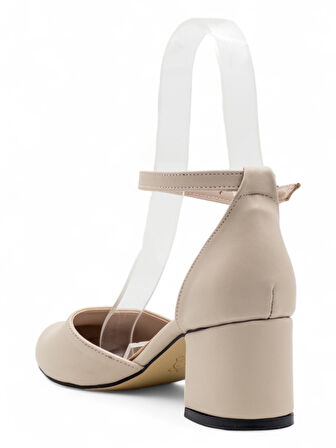 BERK KARNIYARIK KALIN TOPUKLU ABİYE KREM