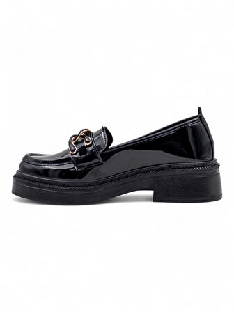ŞANZELİZE TOKA DETAYLI KADIN LOAFER AYAKKABI RUGAN SİYAH