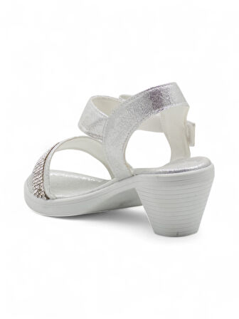 VARKAN TOPUKLU KIZ ÇOCUK SANDALET GÜMÜŞ