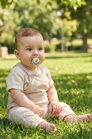 Wee Baby Duo Simetrik Uçlu Emzik 6-18 Ay No:2 (Mavi - Kahve)